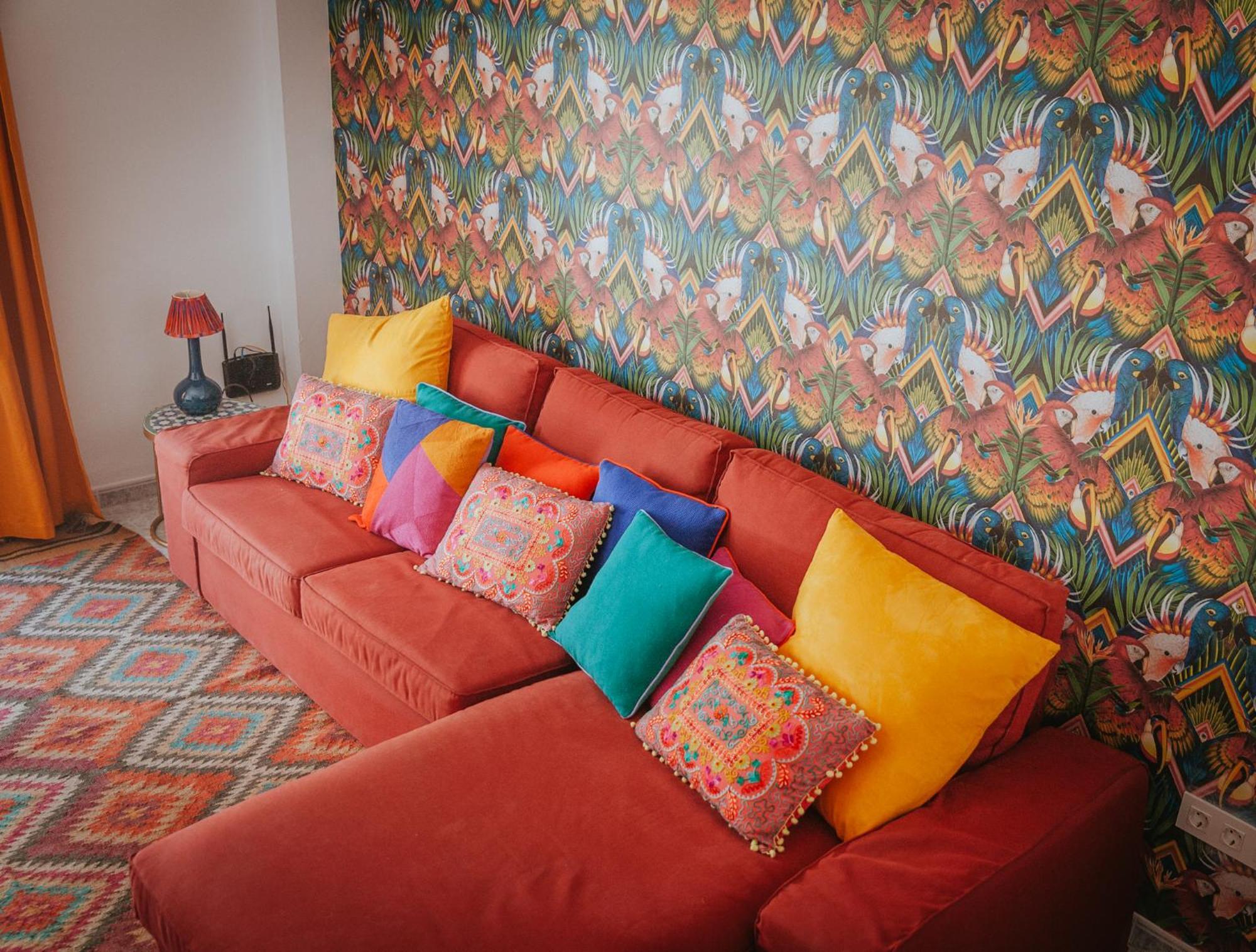 Las Flores Apartments 内尔哈 外观 照片